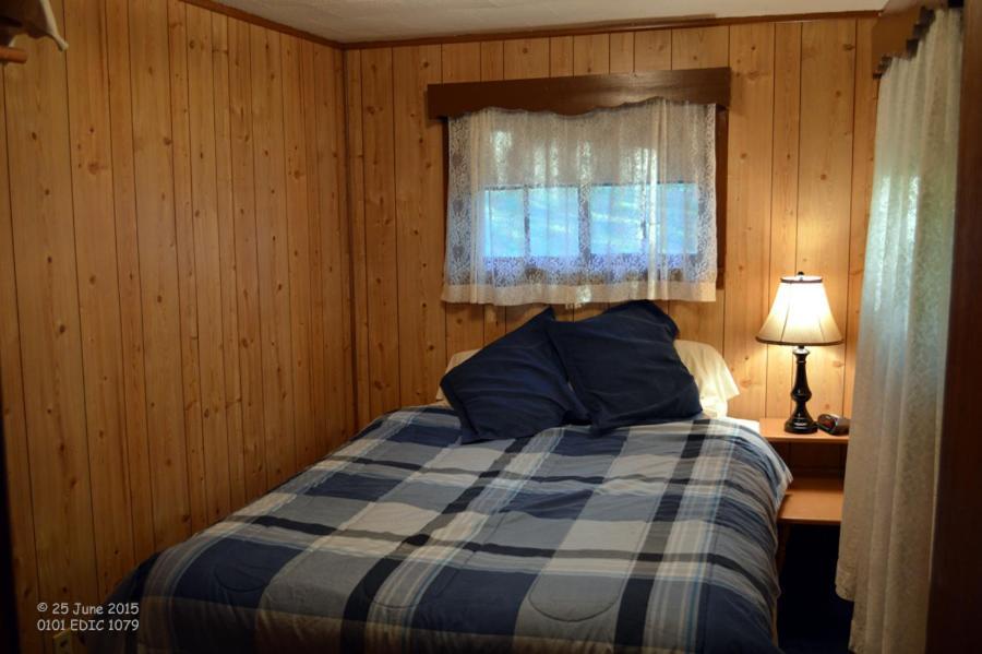 Edgewater Inn & Cottages Eagle River Pokój zdjęcie