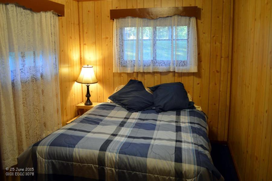 Edgewater Inn & Cottages Eagle River Pokój zdjęcie